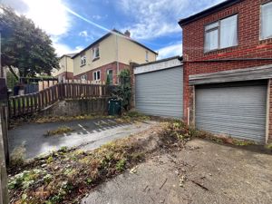 Photo 8- click for photo gallery